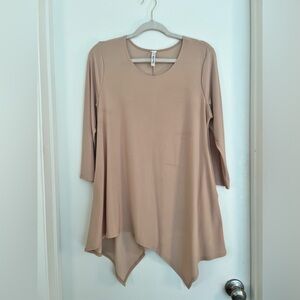 COME N SEE Tan 3/4 Sleeve, Asymmetrical Top, Fits like a Large